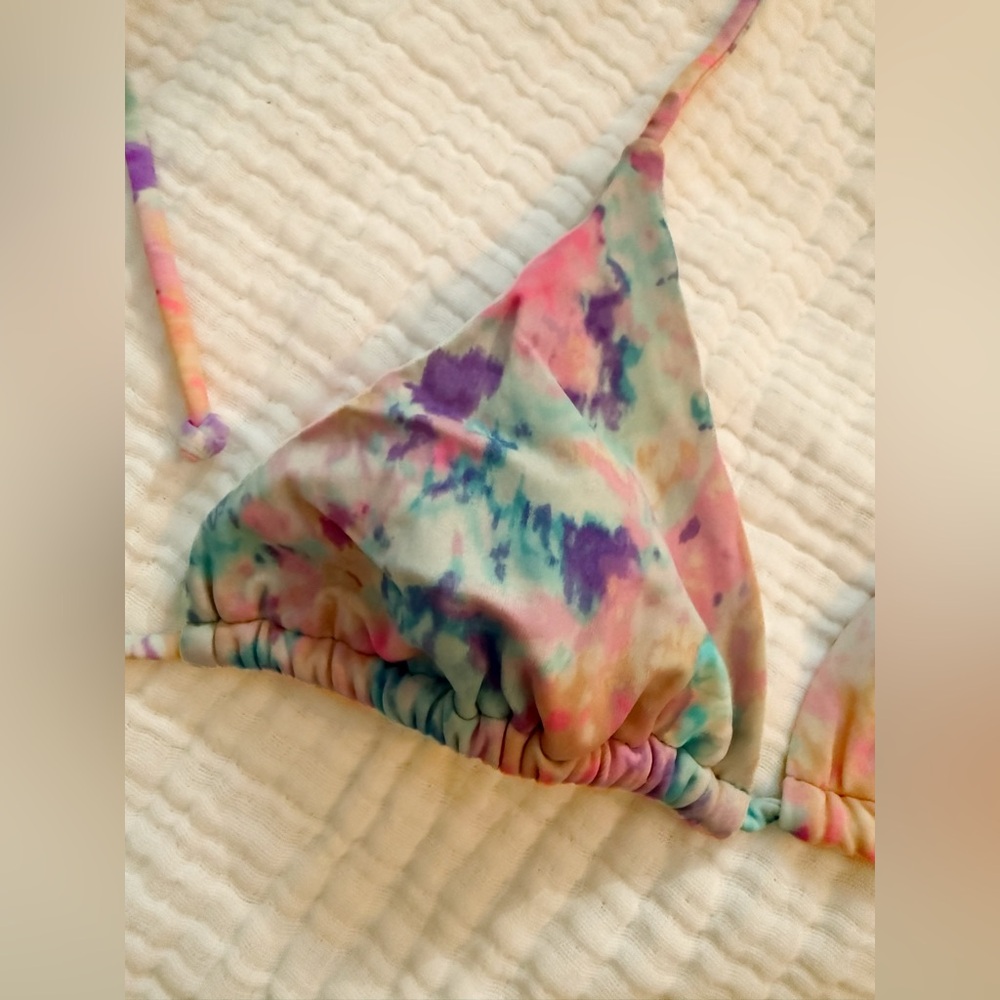 VINTAGE Victoria’s Secret Y2K Pastel Watercolor Bikini Set – Scrunch Butt - Picture 5 of 6